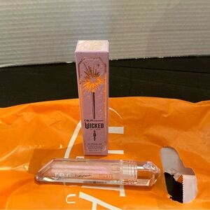 Rem beauty x Wicked So Popular PH Adaptive Lip Oil